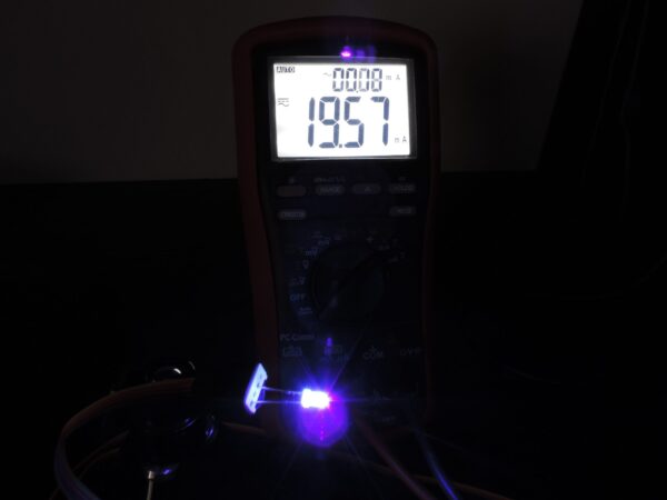 Dioda led 3mm UV 390-400nm - pomiary